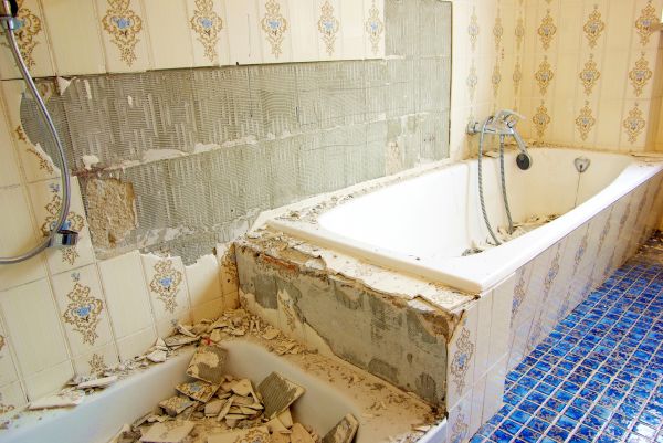 Bathtub Demolition in New Albany