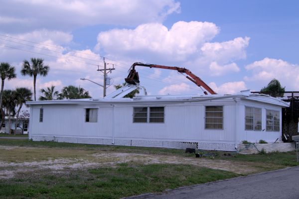Mobile Home Demolition in New Albany